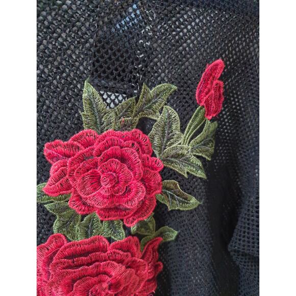 Emory Park Net Rose Tee Top NWT - Picture 3 of 5